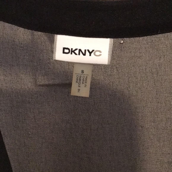 EUC BLACK DKNY LINED ILLUSION AND  SEGUIN BOTTOM DRESS BUILT IN CAMISOLE SIZE S - Picture 4 of 7